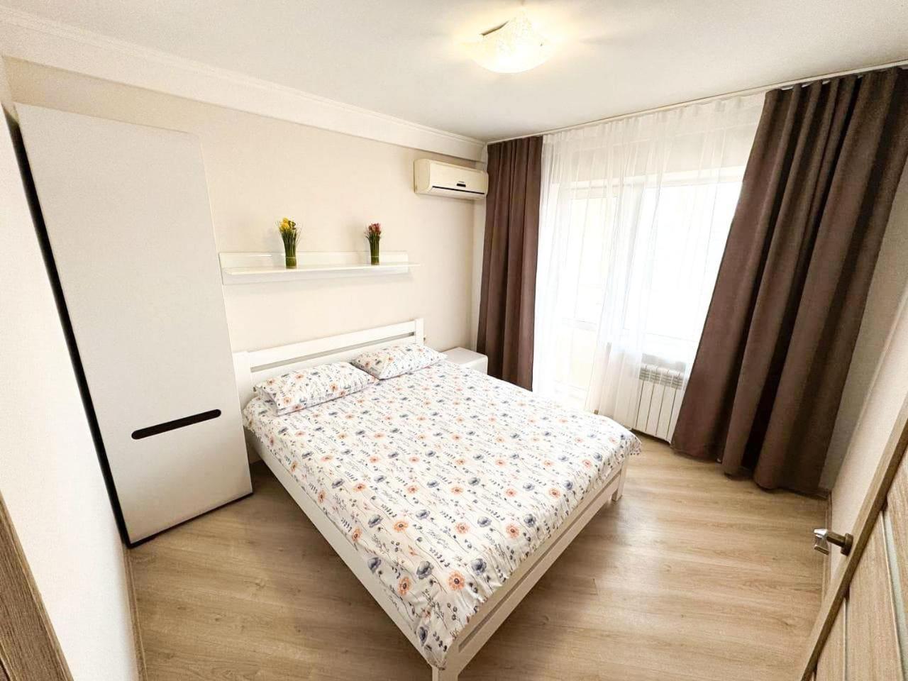 קייב Artal Apartment On Obolonskyi Avenue 16A מראה חיצוני תמונה