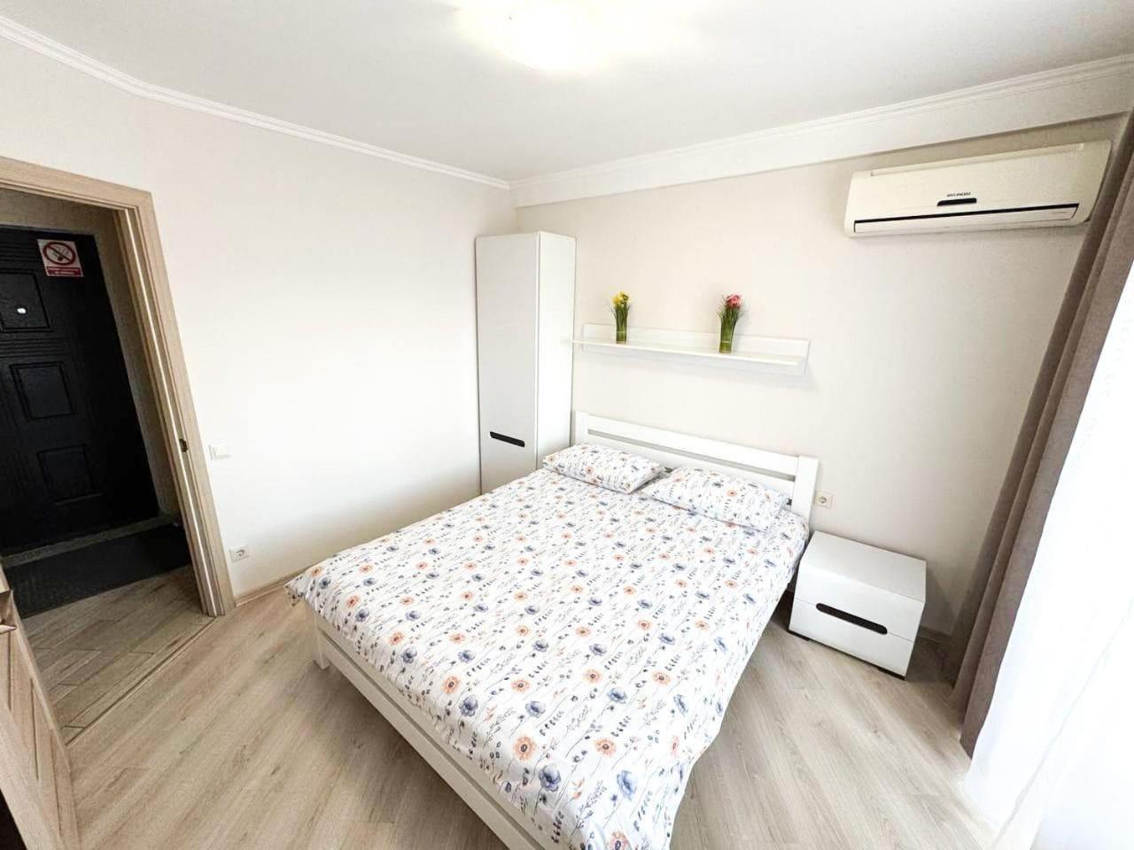 קייב Artal Apartment On Obolonskyi Avenue 16A מראה חיצוני תמונה